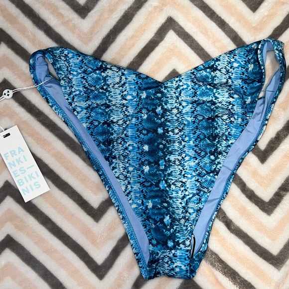 Bikini bottom - Picture 3 of 3